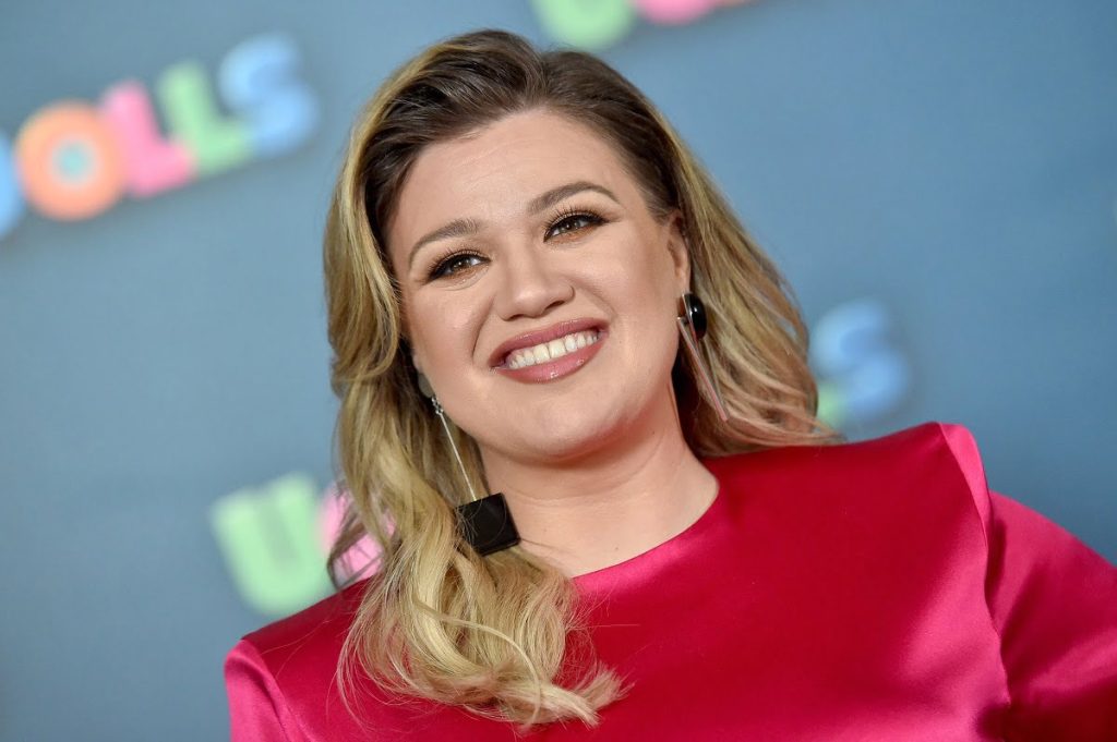 Kelly Clarkson's Overview